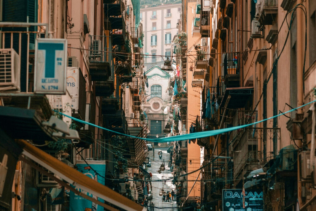 Napoli_Spaccanapoli_1200x800.jpg